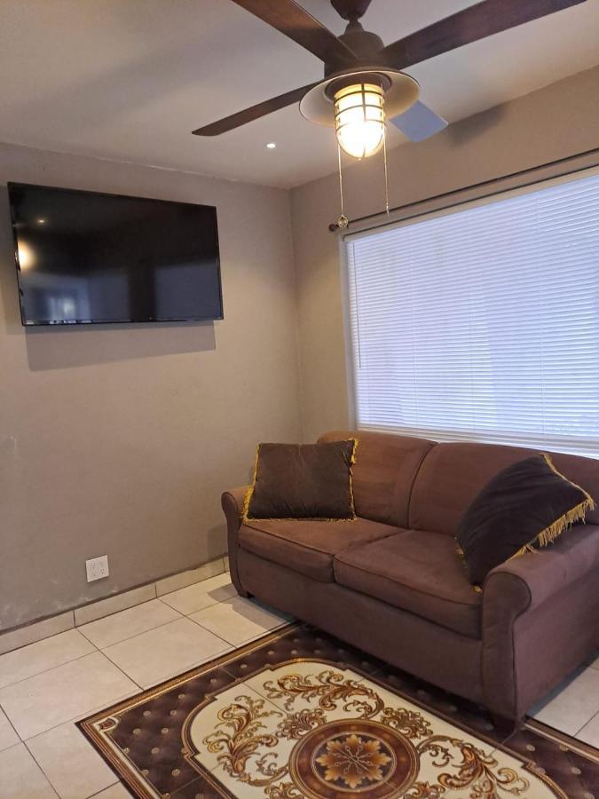 Departamentos Orange Apartment Ensenada Ngoại thất bức ảnh